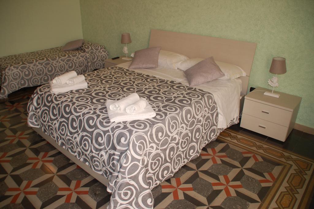 B&B Emily Brindisi Zewnętrze zdjęcie